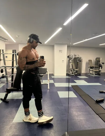 d-lo profile photo
