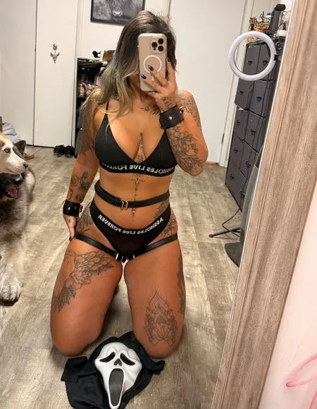 D profile photo