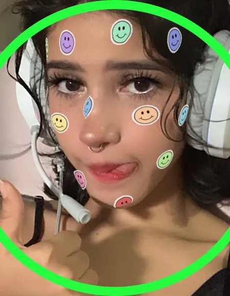 Dafne 🍭 profile photo