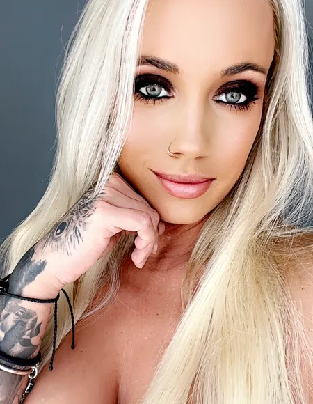 Dana Adiva profile photo