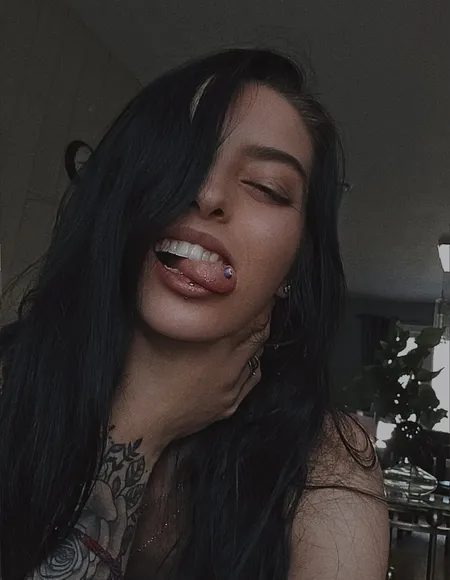 Lola profile photo