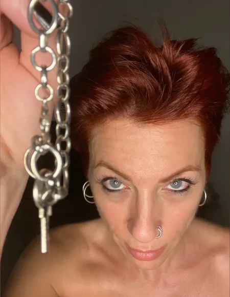 YourdarkMistress profile photo