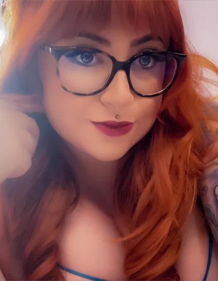 Dating Lydia West profile photo