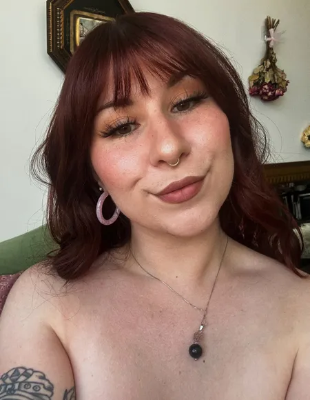 𝔒𝔭𝔥𝔢𝔩𝔦𝔞 profile photo