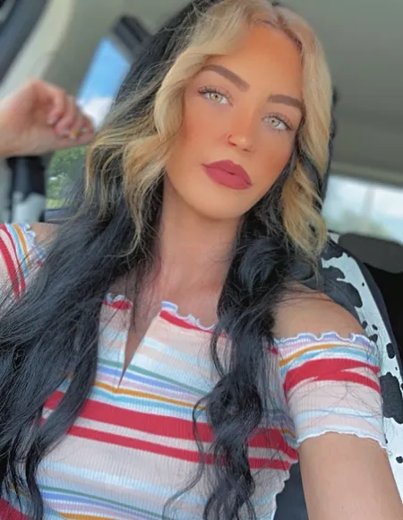 Your Fave Petite Smalltown Attraction๐ค๐ profile photo