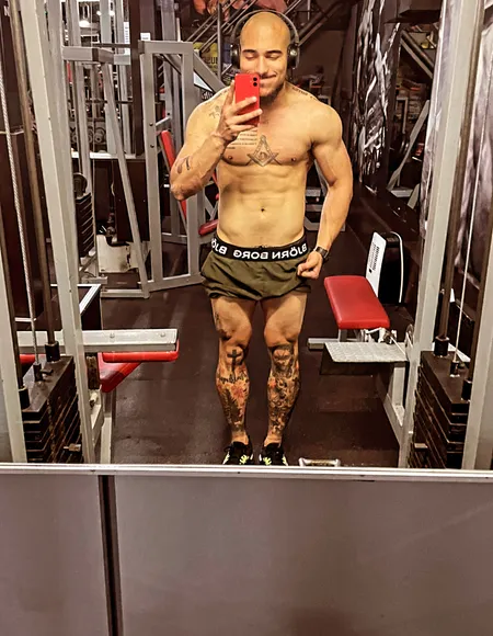 Xxxavi69 profile photo