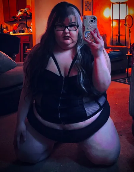 Deep Throat Digs π¦ profile photo