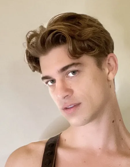 DILLON ROMAN profile photo