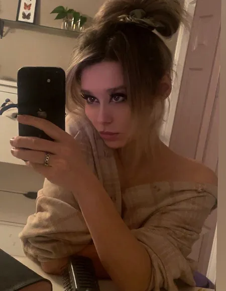 Dinah profile photo