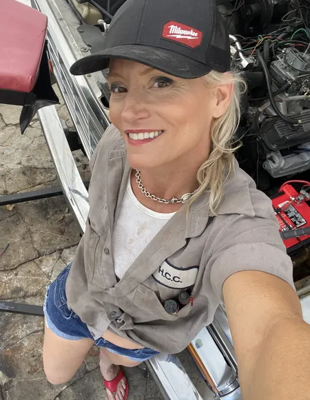 TheDirtyBlondeGreaseMonkey profile photo
