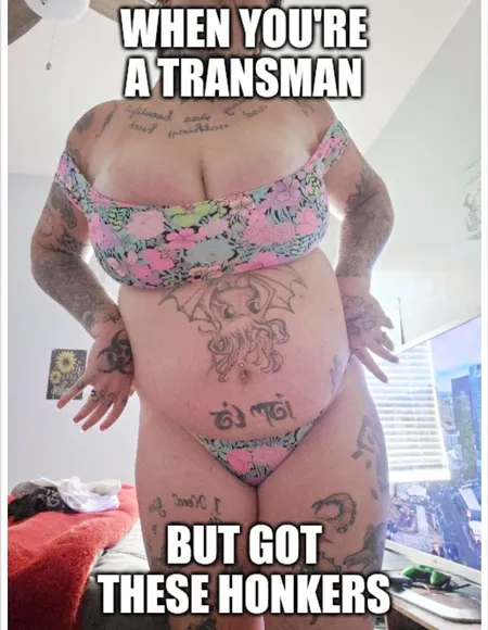 Thick, Tatted, Androgynous profile photo