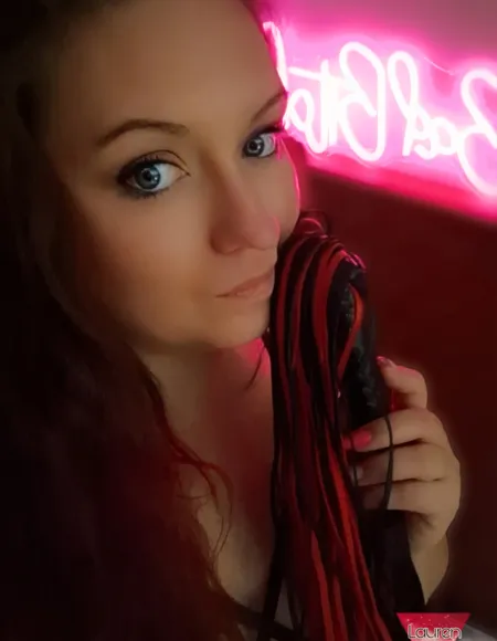 Domina Lauren 🖤✨️ profile photo