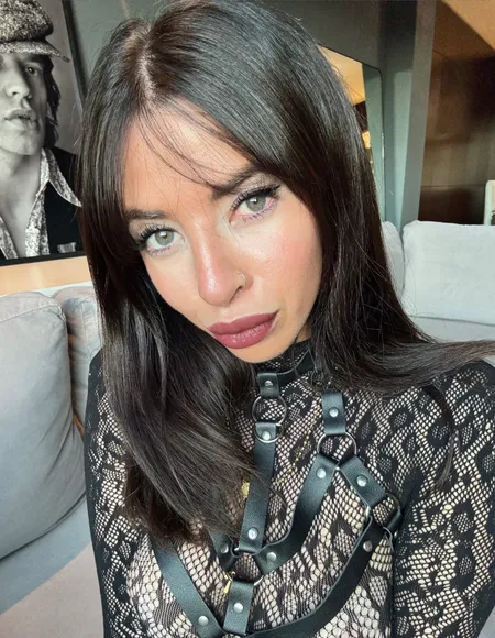 𝑴𝑰𝑺𝑻𝑹𝑬𝑺𝑺 𝑺𝑬𝑹𝑬𝑵𝑨 👠 𝑺𝑳𝑨𝑽𝑬 𝑫𝑶𝑴𝑰𝑵𝑨𝑻𝑰𝑶𝑵 profile photo