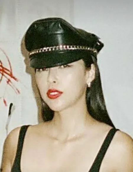 Mistress Iris profile photo