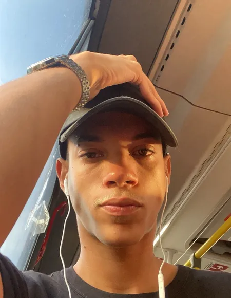 DOUGLAS // 👼🏻 profile photo