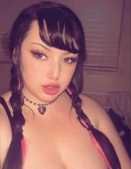𝕎𝕀𝔻𝕆𝕎 profile photo