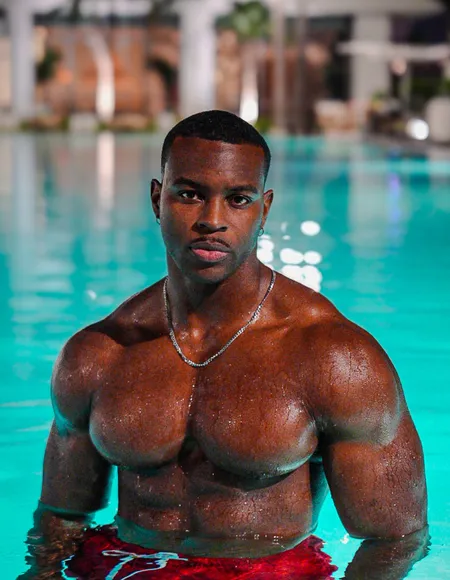 Elija Smith profile photo