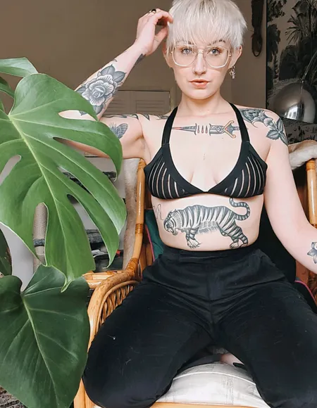 El profile photo