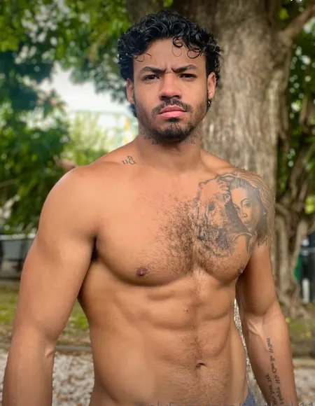 EllisLuck profile photo