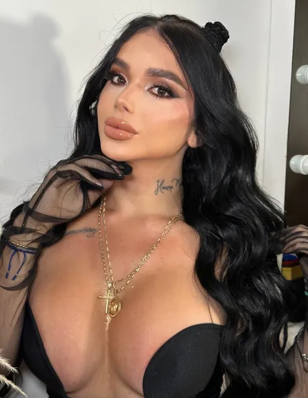 Emily Muneton profile photo
