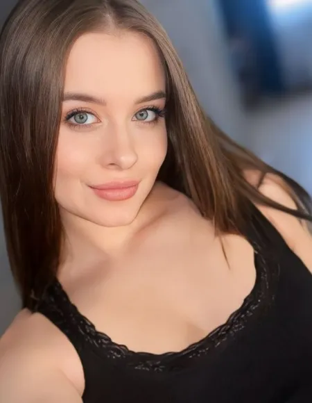 Emilia profile photo
