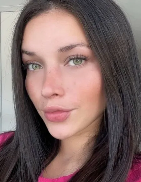 Emily profile photo