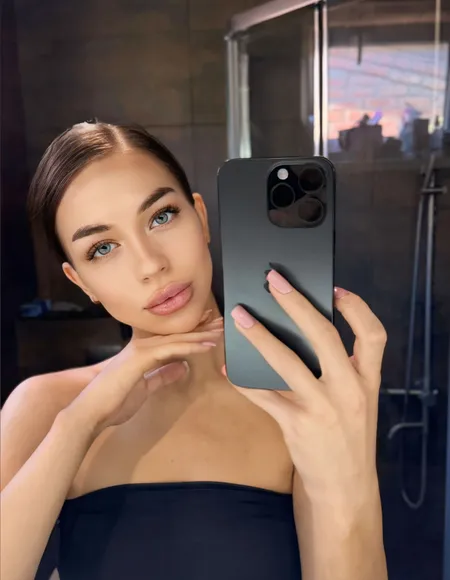 Emily💎 profile photo