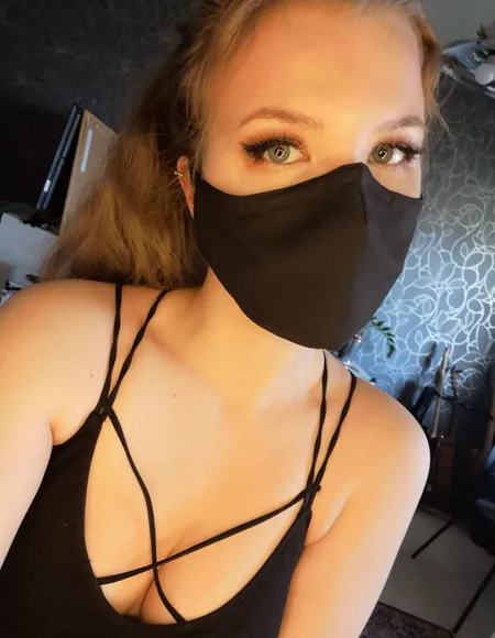 Emily Mandevilla profile photo