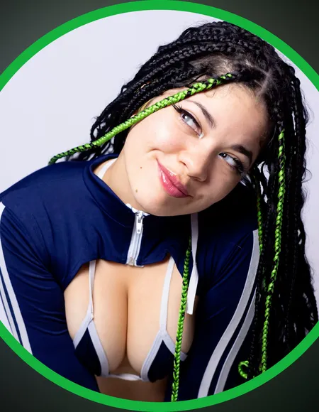 Emily 🤘🏽 profile photo