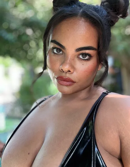 Emmy profile photo