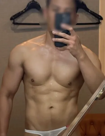 Mr.Dee profile photo