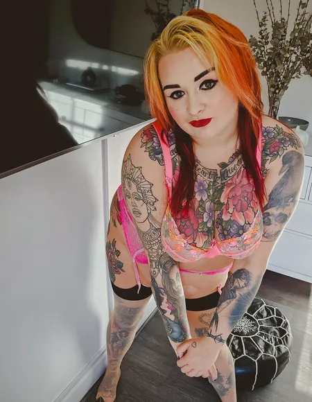 π¦EMMA OF THE DAMNEDπ¦ profile photo