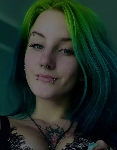 Evelinelore profile photo