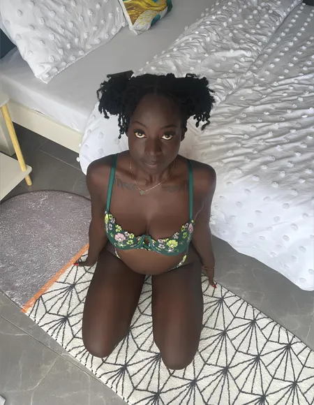 Evy🍫 profile photo