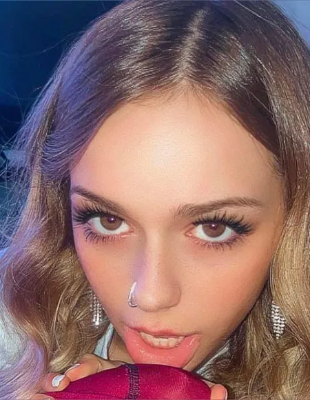 Eve Nicole profile photo