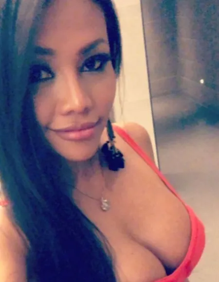 ExoticBellaBee profile photo