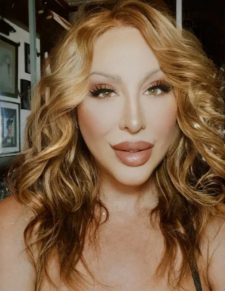 Farrah Mills profile photo