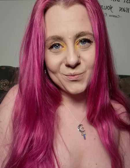 Faye Ember profile photo