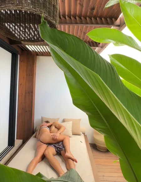 Felix & Freya 🥥💦 profile photo