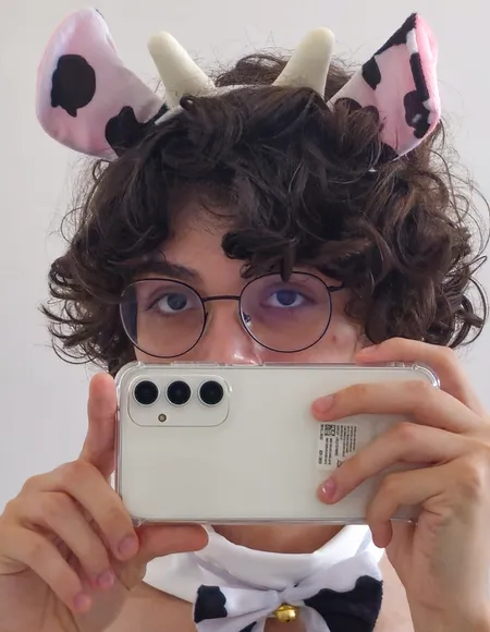 DomFemboyAri profile photo