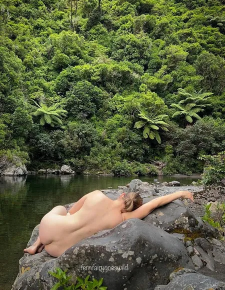 Fernfairygoeswild profile photo