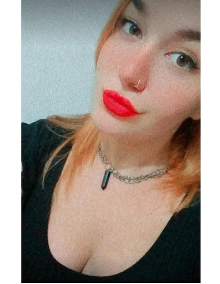 Flor 😈 profile photo