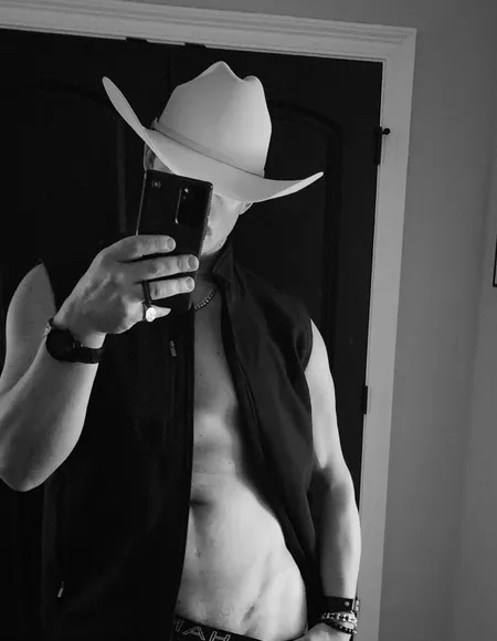 Does a body good profile photo