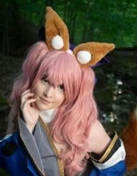 FoxyCosplay just a lovable fox girl. <3 profile photo