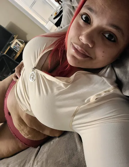 FoxyRubyRed profile photo