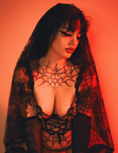 ♱ sylvia ♱ profile photo