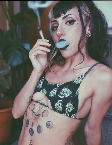 Freyja Moon 🌙 profile photo