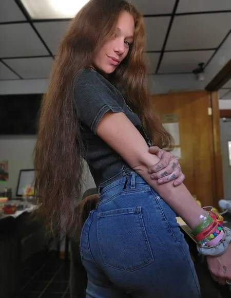Hairy Mommy Mandy profile photo