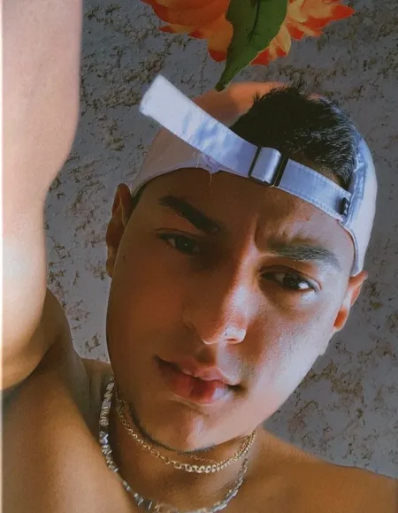 Andrรฉs profile photo