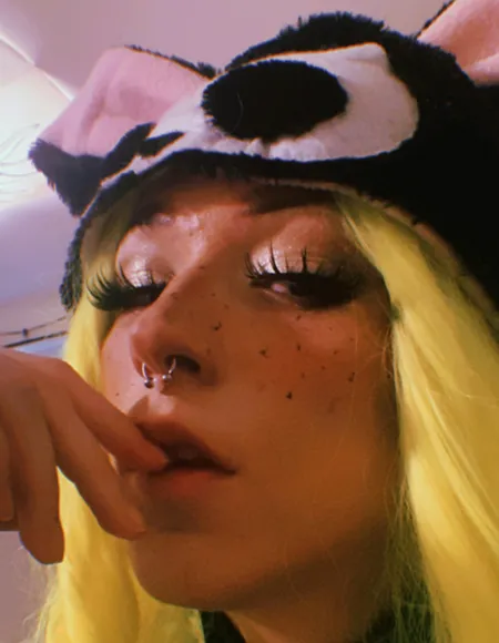 lexxxi libbi doe 👻🖤🌸 profile photo
